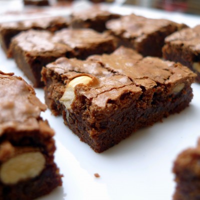 brownie de chocolate y avellanas